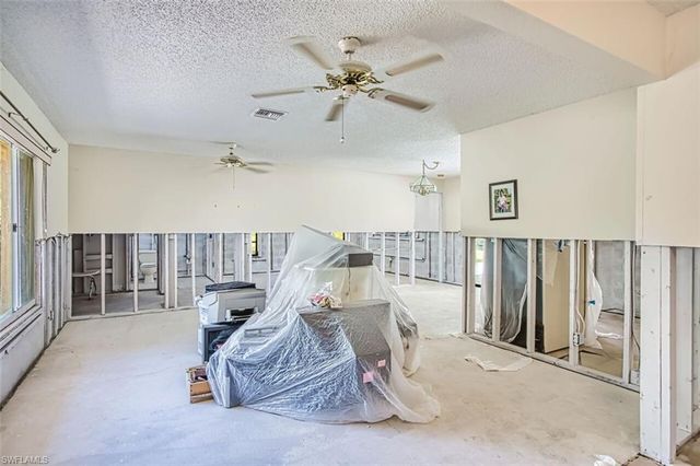 14922 Bonaire CIR, Fort Myers, FL 33908