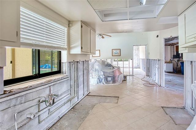 14922 Bonaire CIR, Fort Myers, FL 33908