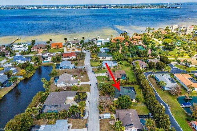 14922 Bonaire CIR, Fort Myers, FL 33908