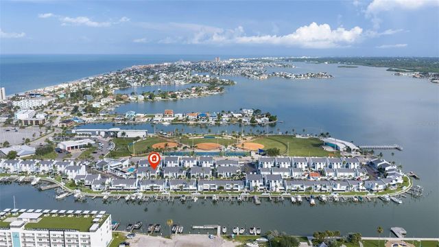 230 MEDALLION BOULEVARD F, Madeira Beach, FL 33708
