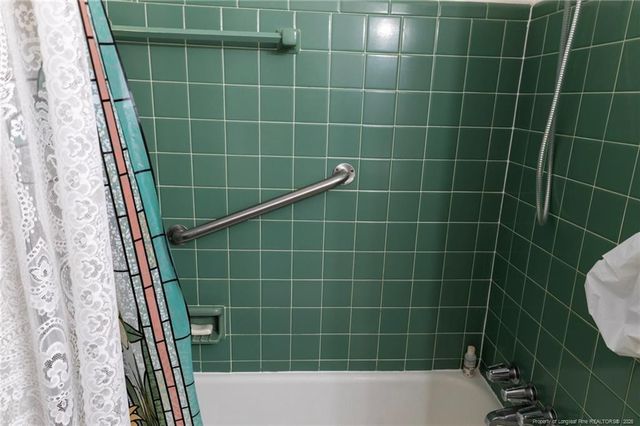 507 W 20th Street, Lumberton, NC 28358