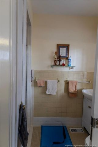 507 W 20th Street, Lumberton, NC 28358