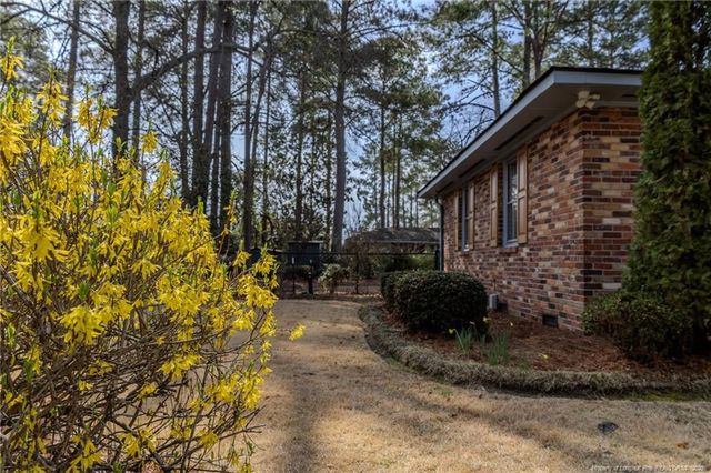 507 W 20th Street, Lumberton, NC 28358