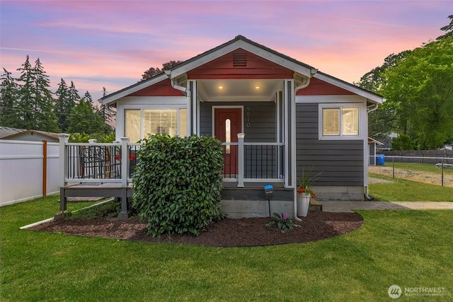 9810 119th Street SW, Lakewood, WA 98498