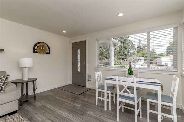 9810 119th Street SW, Lakewood, WA 98498