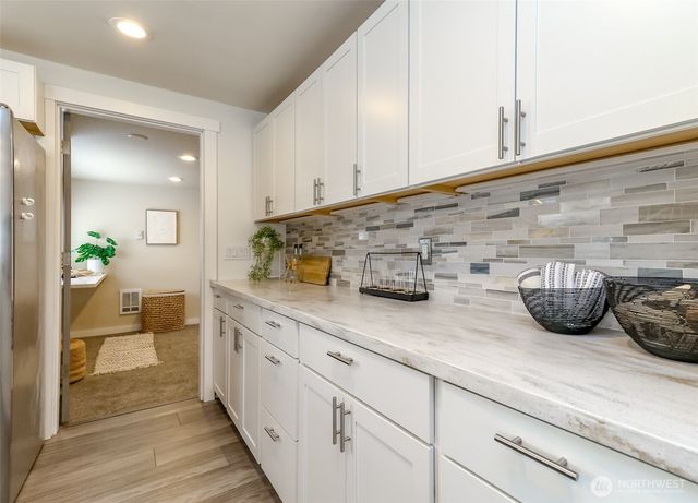 9810 119th Street SW, Lakewood, WA 98498