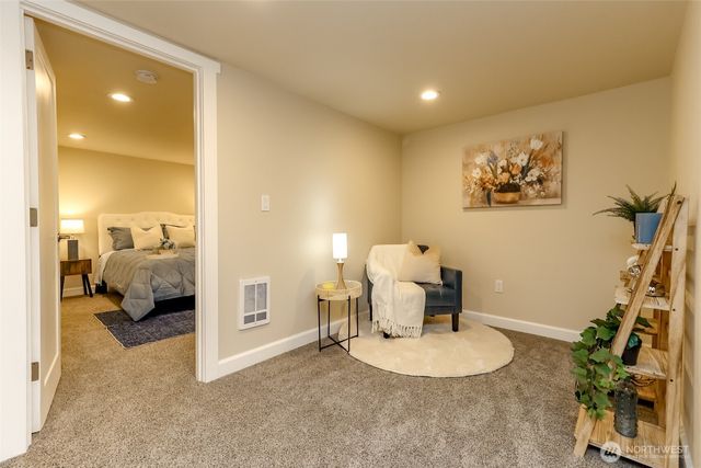 9810 119th Street SW, Lakewood, WA 98498