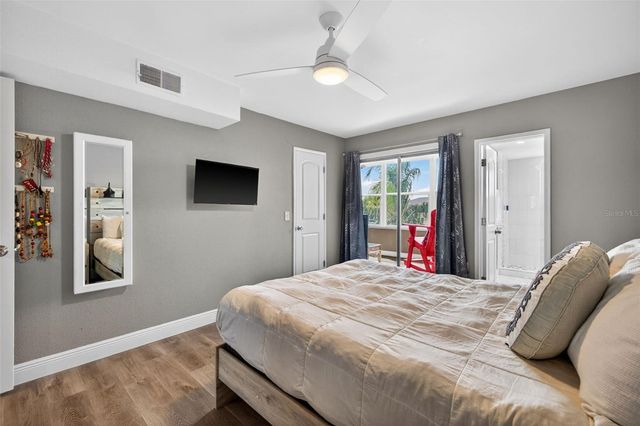 1893 SHORE DRIVE S 214, South Pasadena, FL 33707