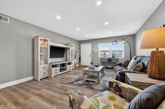1893 SHORE DRIVE S 214, South Pasadena, FL 33707