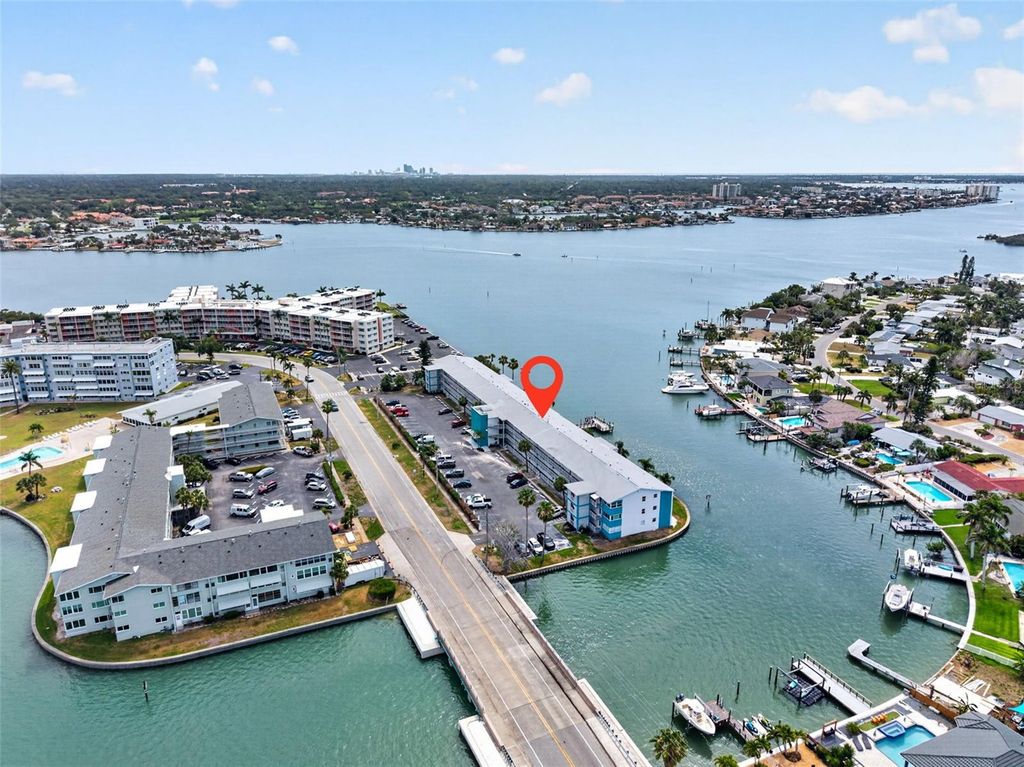 1893 SHORE DRIVE S 214, South Pasadena, FL 33707