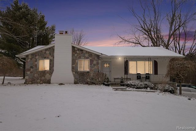 4054 Davison Road, Lapeer, MI 48446