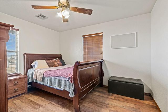 7940 Sundown Lane, Harrah, OK 74045