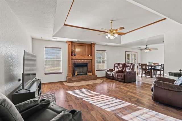 7940 Sundown Lane, Harrah, OK 74045