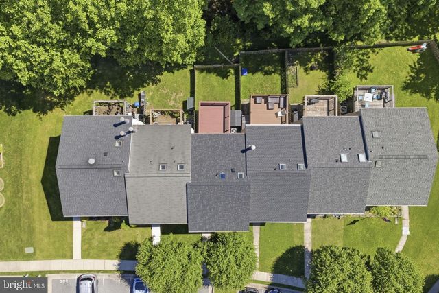 18 CAMPTON CT, Baltimore, MD 21236