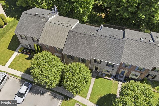 18 CAMPTON CT, Baltimore, MD 21236