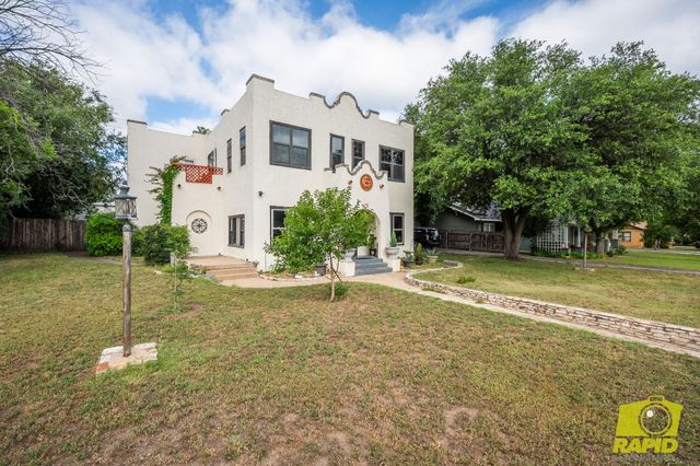 15 N Monroe Street, San Angelo, TX 76901