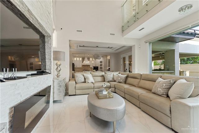 2511 S 43rd Lane, Mcallen, TX 78503