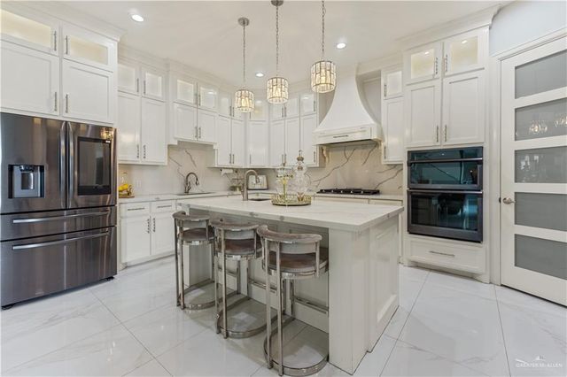 2511 S 43rd Lane, Mcallen, TX 78503