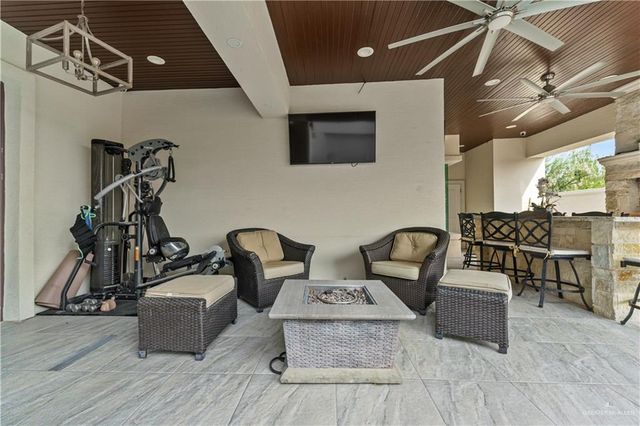 2511 S 43rd Lane, Mcallen, TX 78503