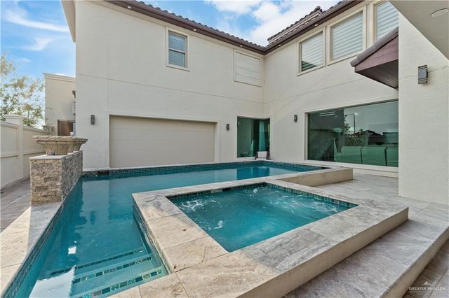 2511 S 43rd Lane, Mcallen, TX 78503