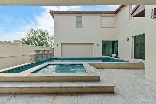 2511 S 43rd Lane, Mcallen, TX 78503