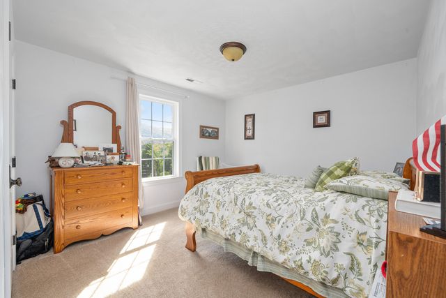 250 Thornblade WAY, Blue Ridge, VA 24064