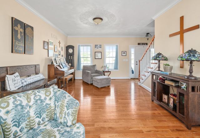 250 Thornblade WAY, Blue Ridge, VA 24064