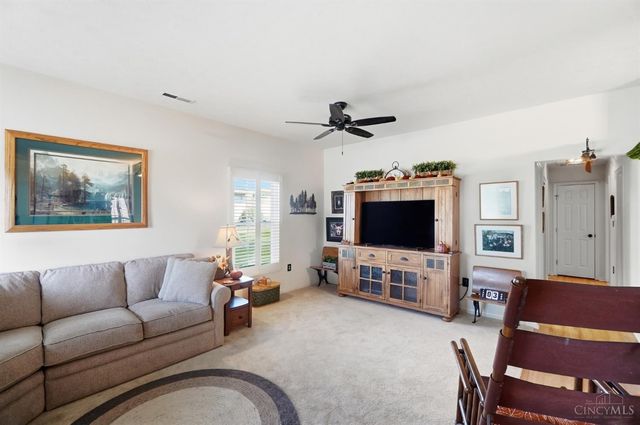 1865 Rosina Drive, Miamisburg, OH 45342