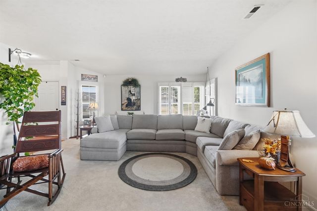 1865 Rosina Drive, Miamisburg, OH 45342