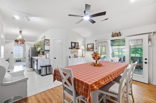 1865 Rosina Drive, Miamisburg, OH 45342