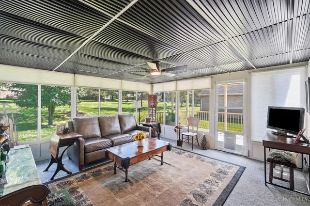1865 Rosina Drive, Miamisburg, OH 45342