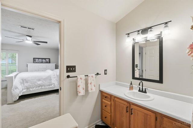 1865 Rosina Drive, Miamisburg, OH 45342