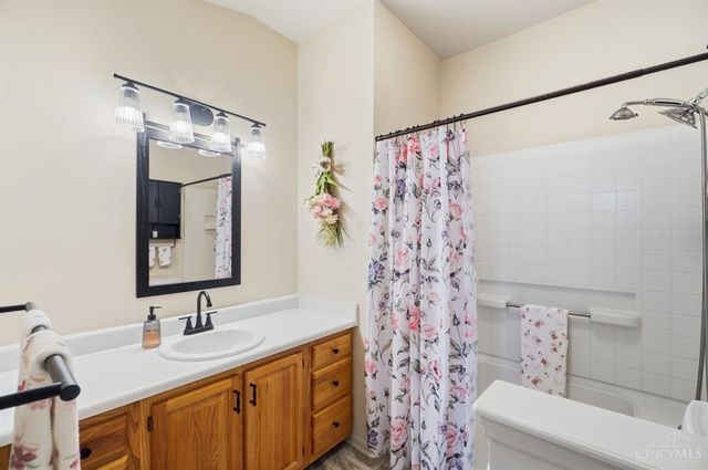 1865 Rosina Drive, Miamisburg, OH 45342