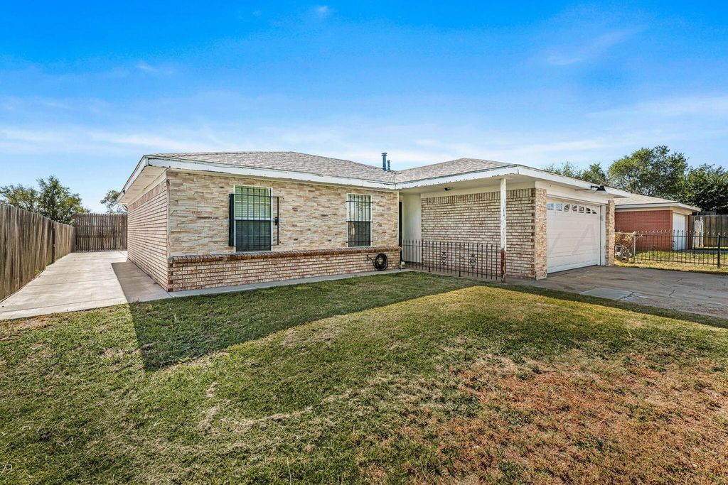 6714 BLISSFUL Lane, Amarillo, TX 79107