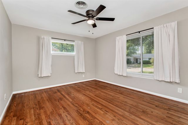 2510 Pinebluff Drive, Dallas, TX 75228
