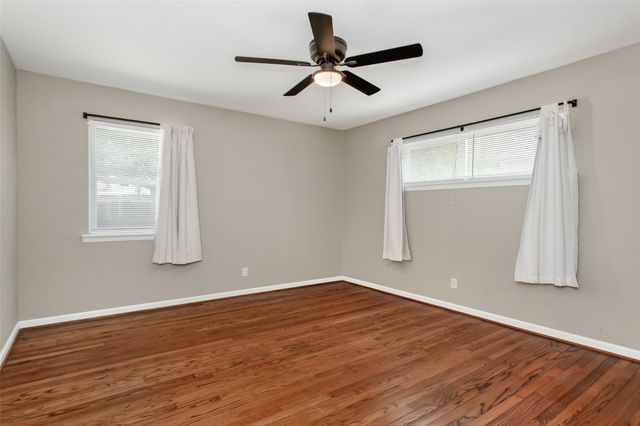 2510 Pinebluff Drive, Dallas, TX 75228