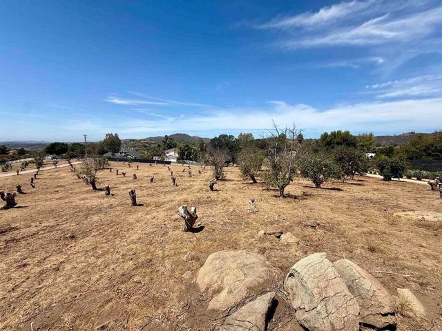 Canyon Heights Road, Fallbrook, CA 92028