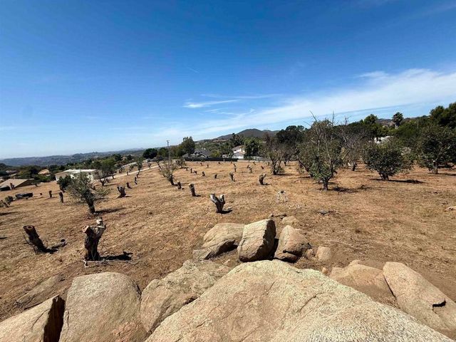 Canyon Heights Road, Fallbrook, CA 92028