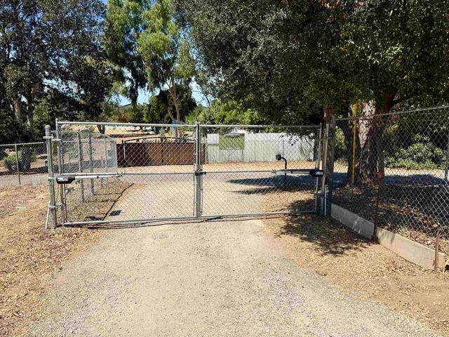 Canyon Heights Road, Fallbrook, CA 92028