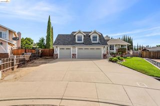 611 Woodbury Pl, Oakley, CA 94561