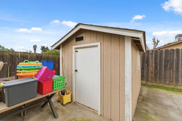 1212 Sonora Street, Madera, CA 93638