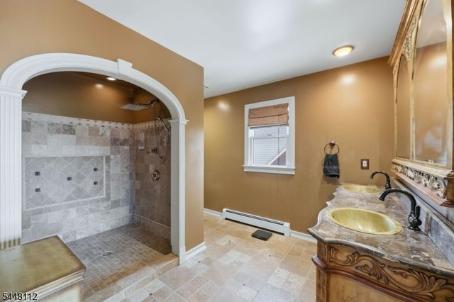 930 Ramapo Ave, Pompton Lakes Boro, NJ 07442