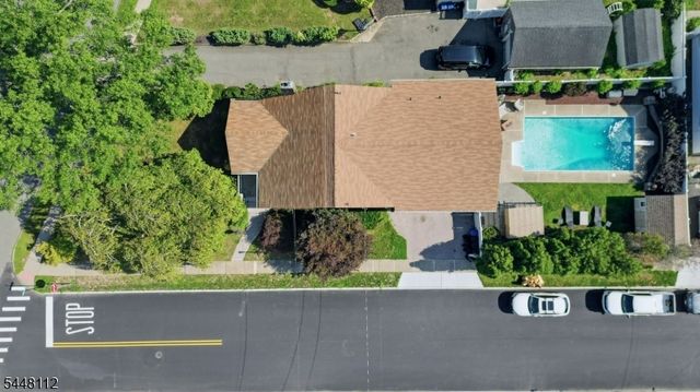 930 Ramapo Ave, Pompton Lakes Boro, NJ 07442
