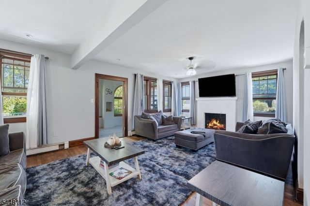 930 Ramapo Ave, Pompton Lakes Boro, NJ 07442