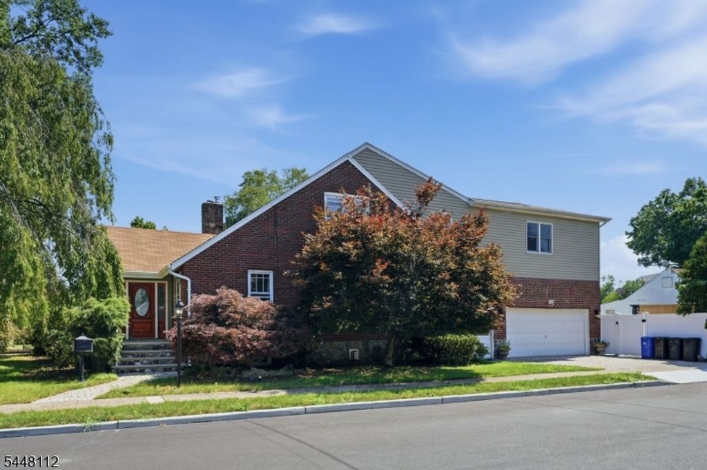 930 Ramapo Ave, Pompton Lakes Boro, NJ 07442