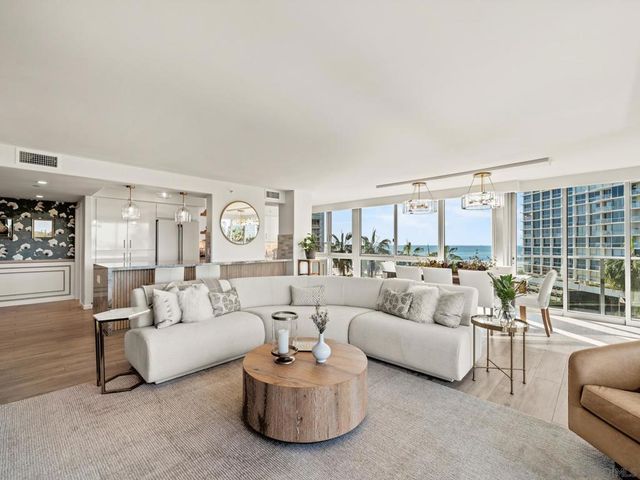 1750 Avenida Del Mundo 404, Coronado, CA 92118