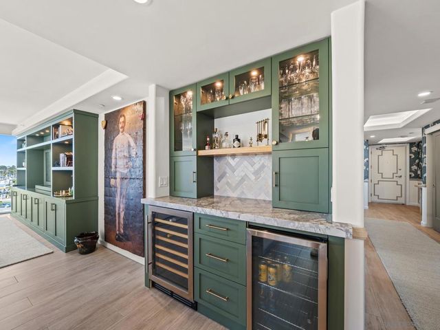 1750 Avenida Del Mundo 404, Coronado, CA 92118