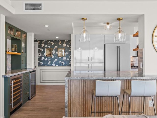 1750 Avenida Del Mundo 404, Coronado, CA 92118