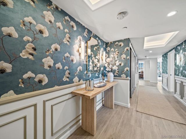 1750 Avenida Del Mundo 404, Coronado, CA 92118