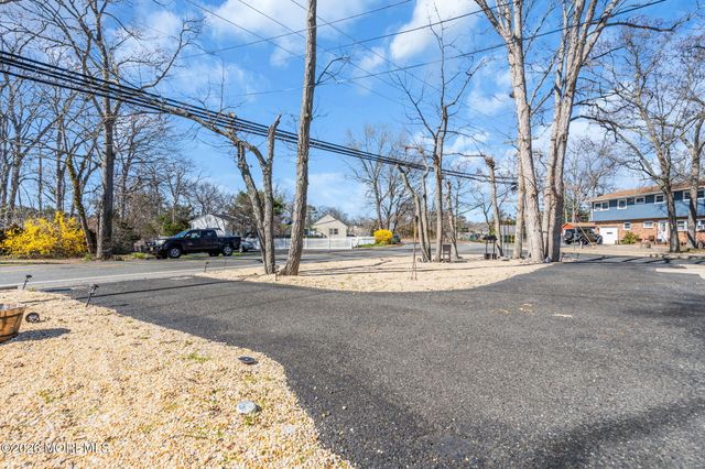 353 Church Road, Brick, NJ 08723